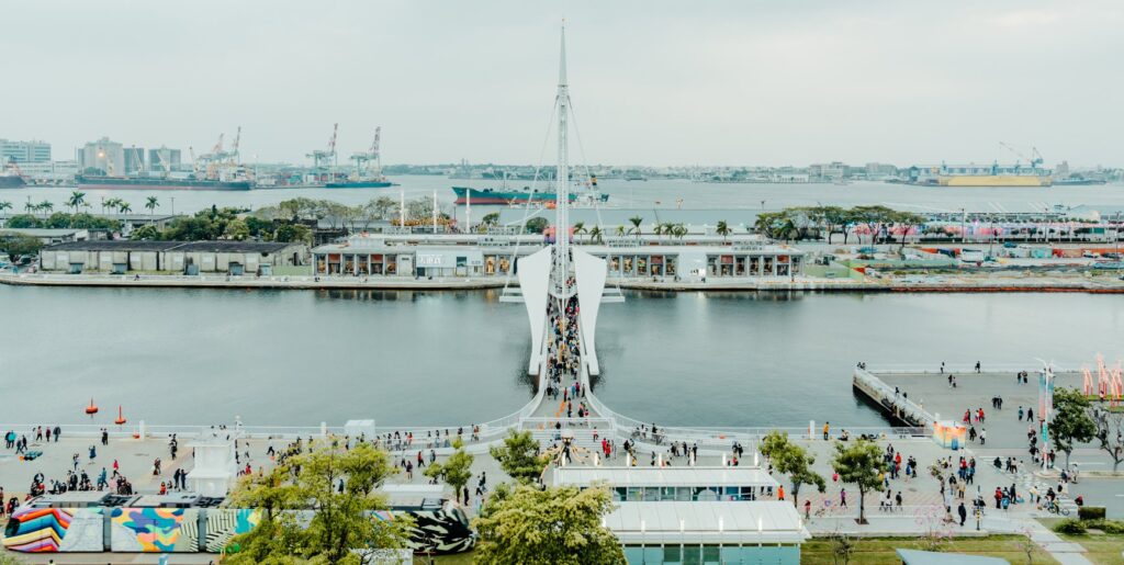 高雄捷運景點 大港橋
