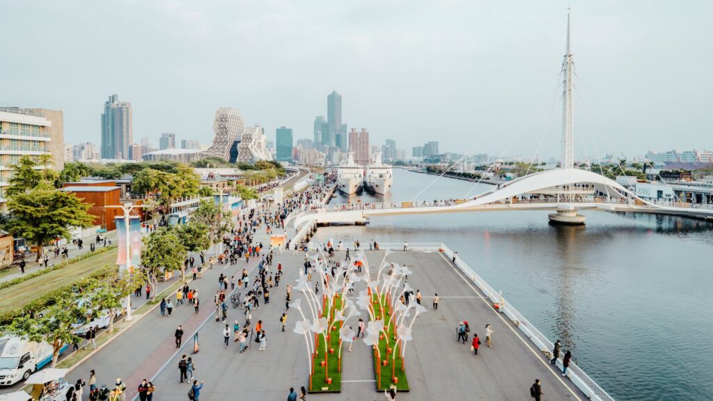 高雄捷運景點 大港橋