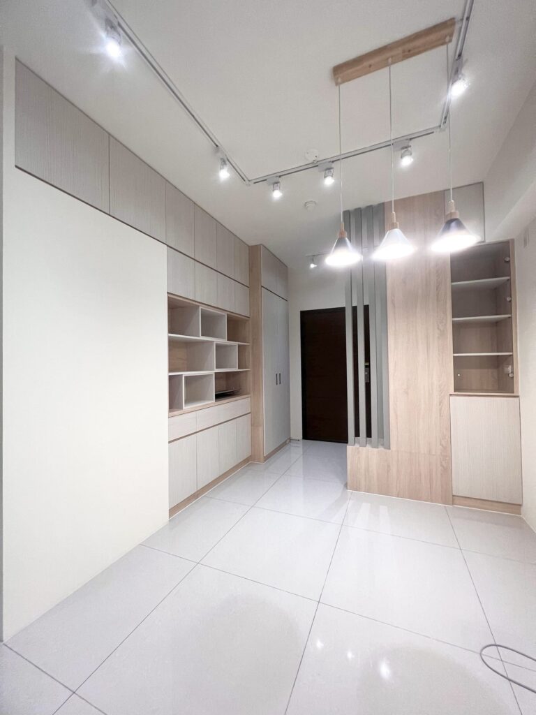 飛創空間規劃有限公司完工照(客廳)