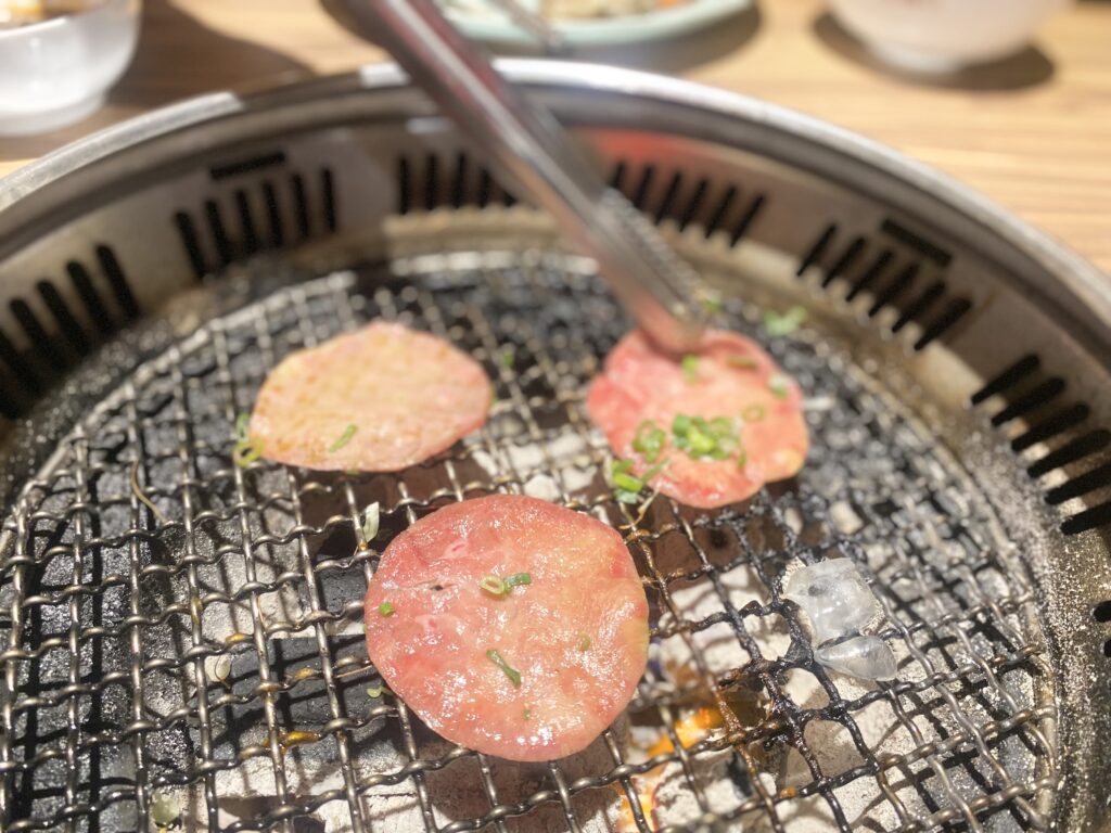 基隆 狸小路燒肉專賣店 PRIME級穀飼牛舌
