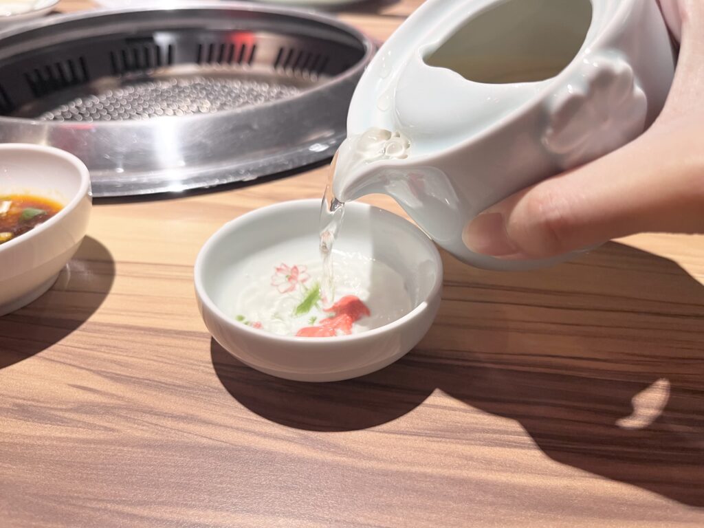基隆 狸小路燒肉專賣店 日式麥茶