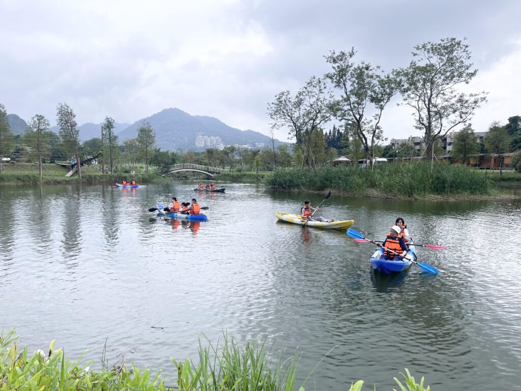 桃禧漫遊渡假露營園區 嗨波嚨環湖獨木舟
